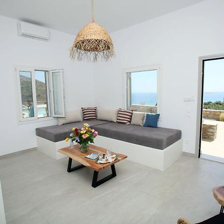 Elia Privileged Suites Andros Ανδροσ Екстериор снимка