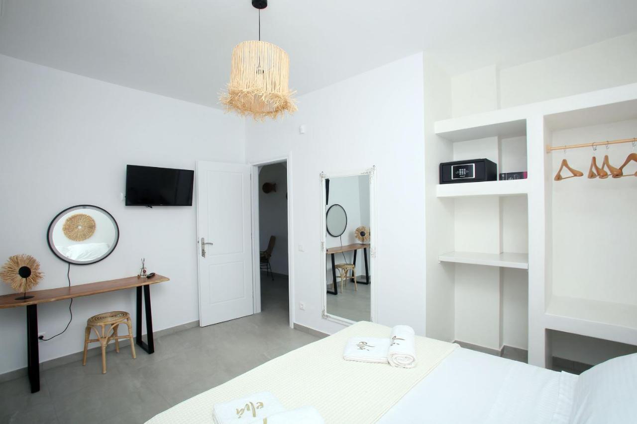 Elia Privileged Suites Andros Ανδροσ Екстериор снимка