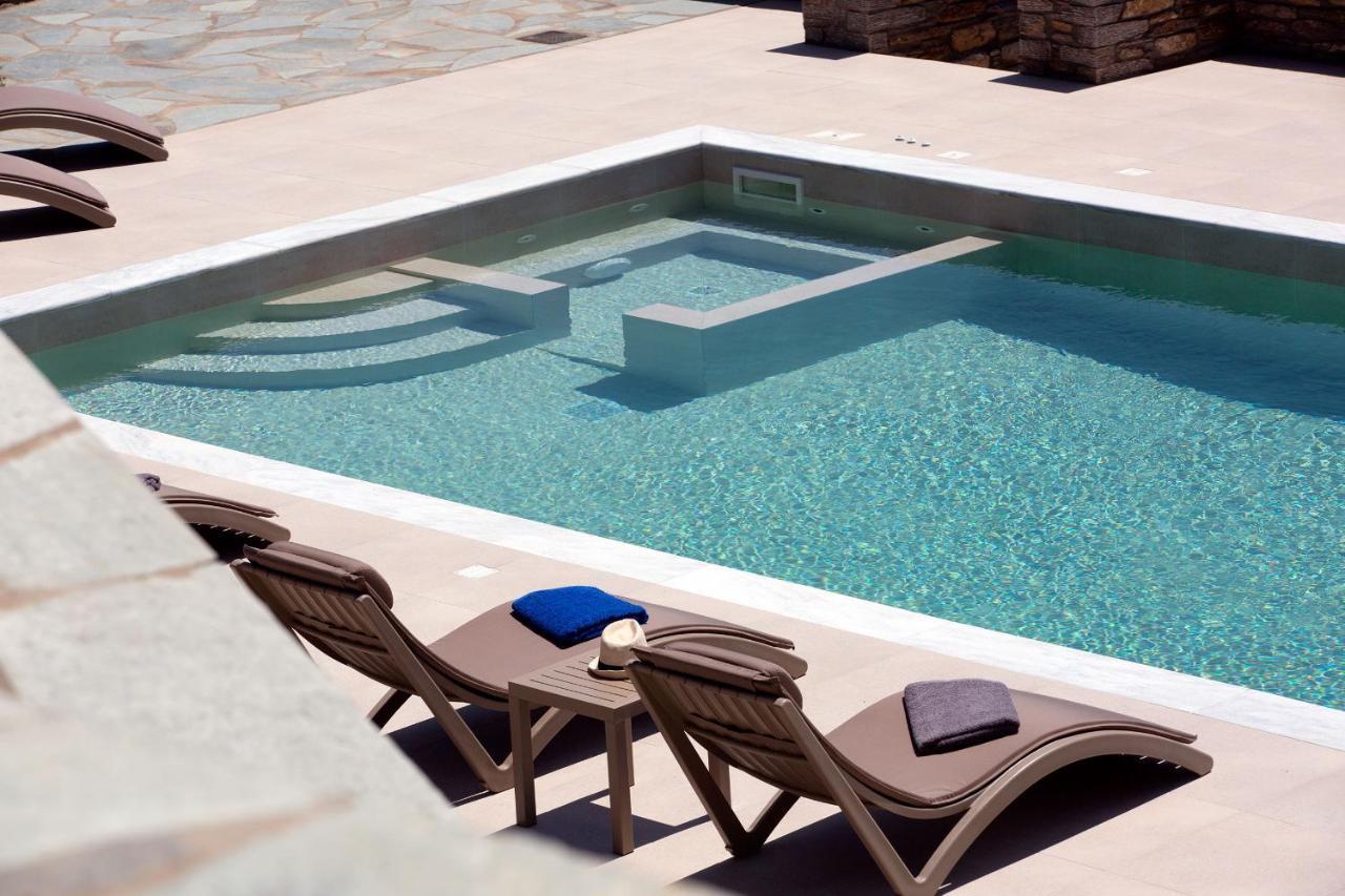 Elia Privileged Suites Andros Ανδροσ Екстериор снимка